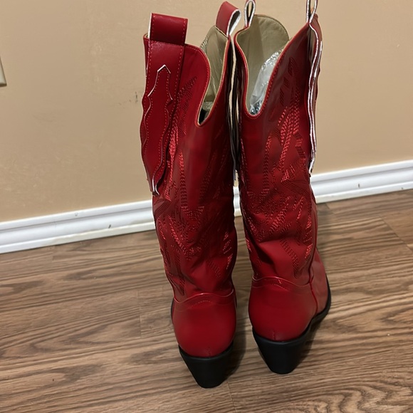 CowGirl Boots - Picture 3 of 4